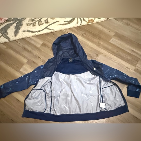 Nike Kids Navy and Light Blue Raincoat LAST CHANCE! - Picture 6 of 6